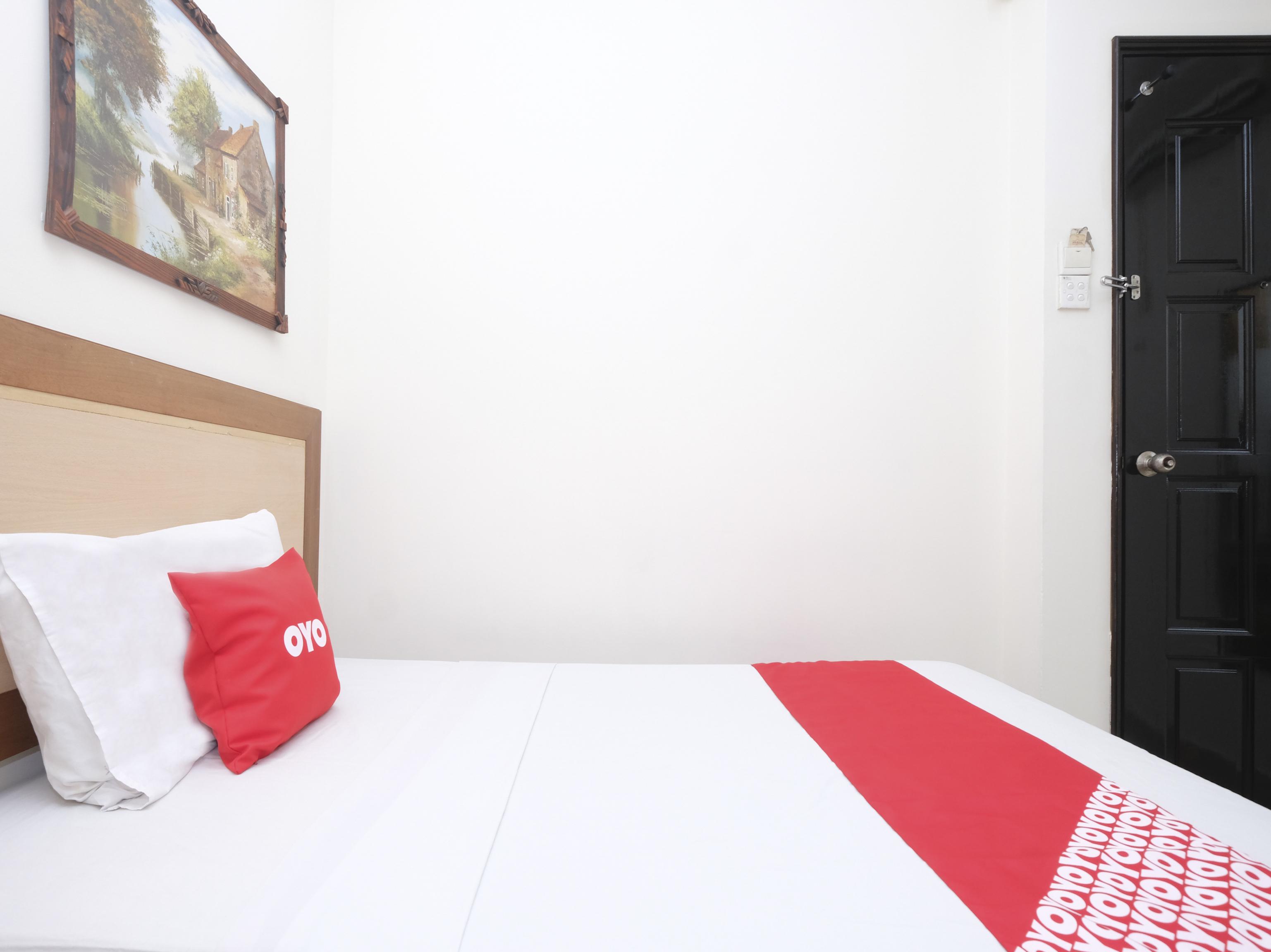 Hotel Sri Sutra - Sungai Buloh Петалинг Джая Екстериор снимка