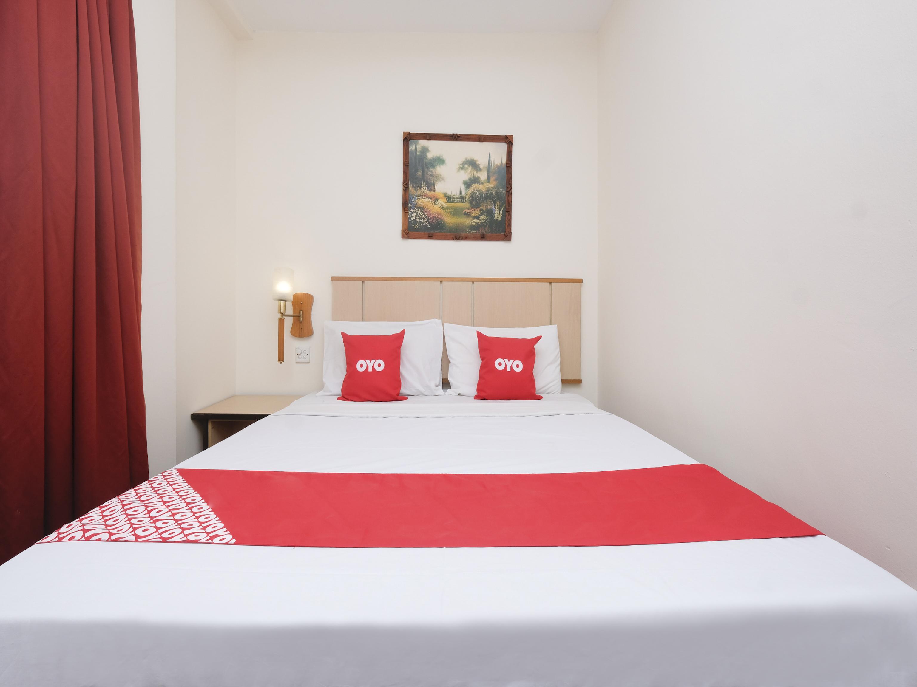 Hotel Sri Sutra - Sungai Buloh Петалинг Джая Екстериор снимка
