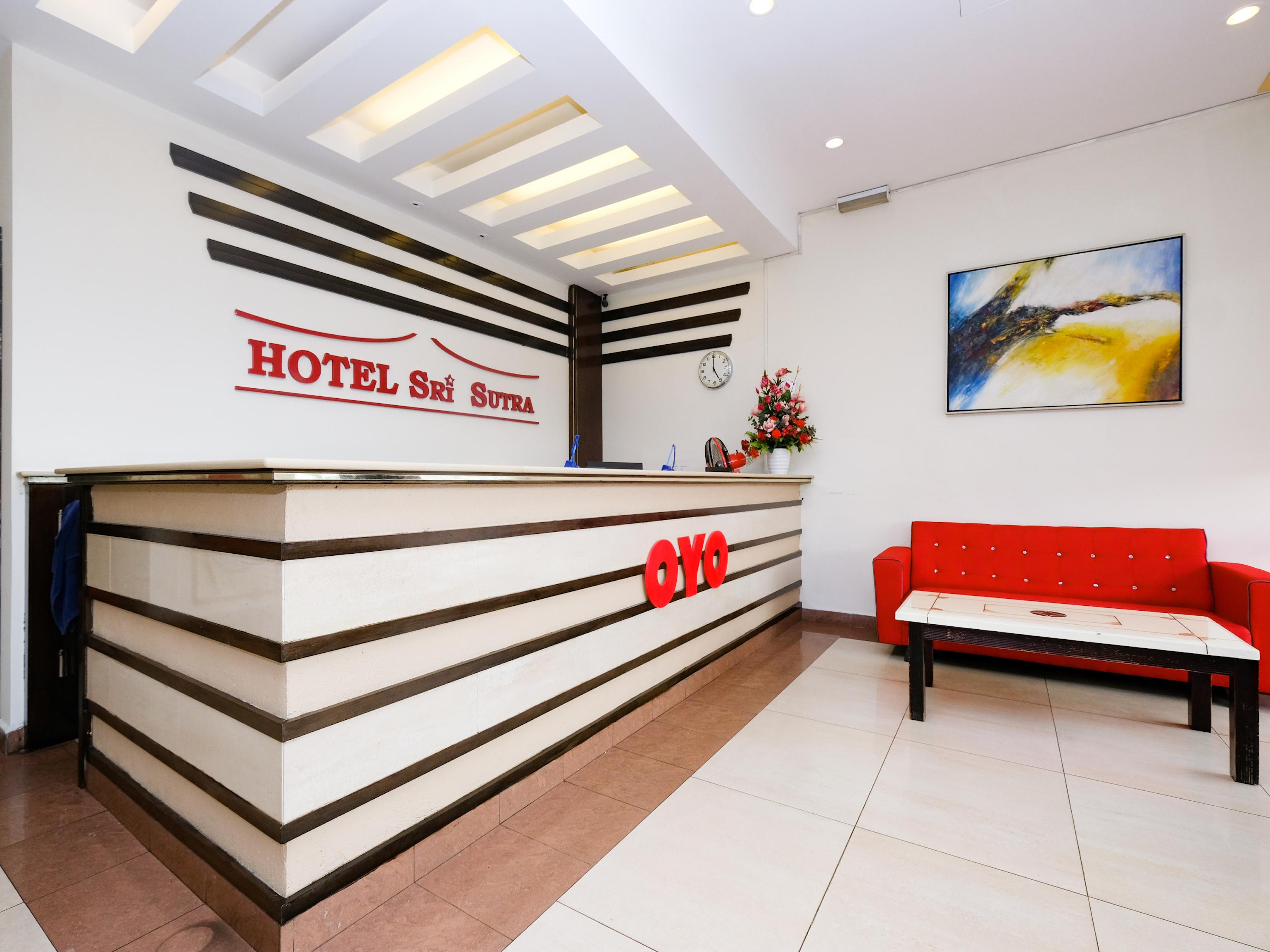 Hotel Sri Sutra - Sungai Buloh Петалинг Джая Екстериор снимка